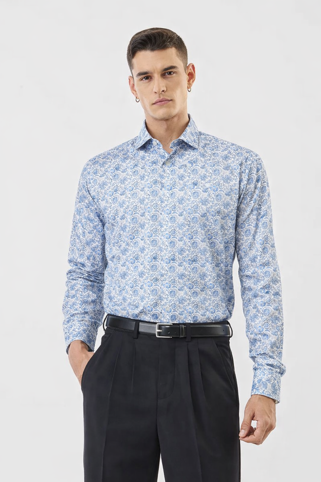 Men’s Blue & White Paisley Printed Cotton Shirt – Slim Fit, Full Sleeves